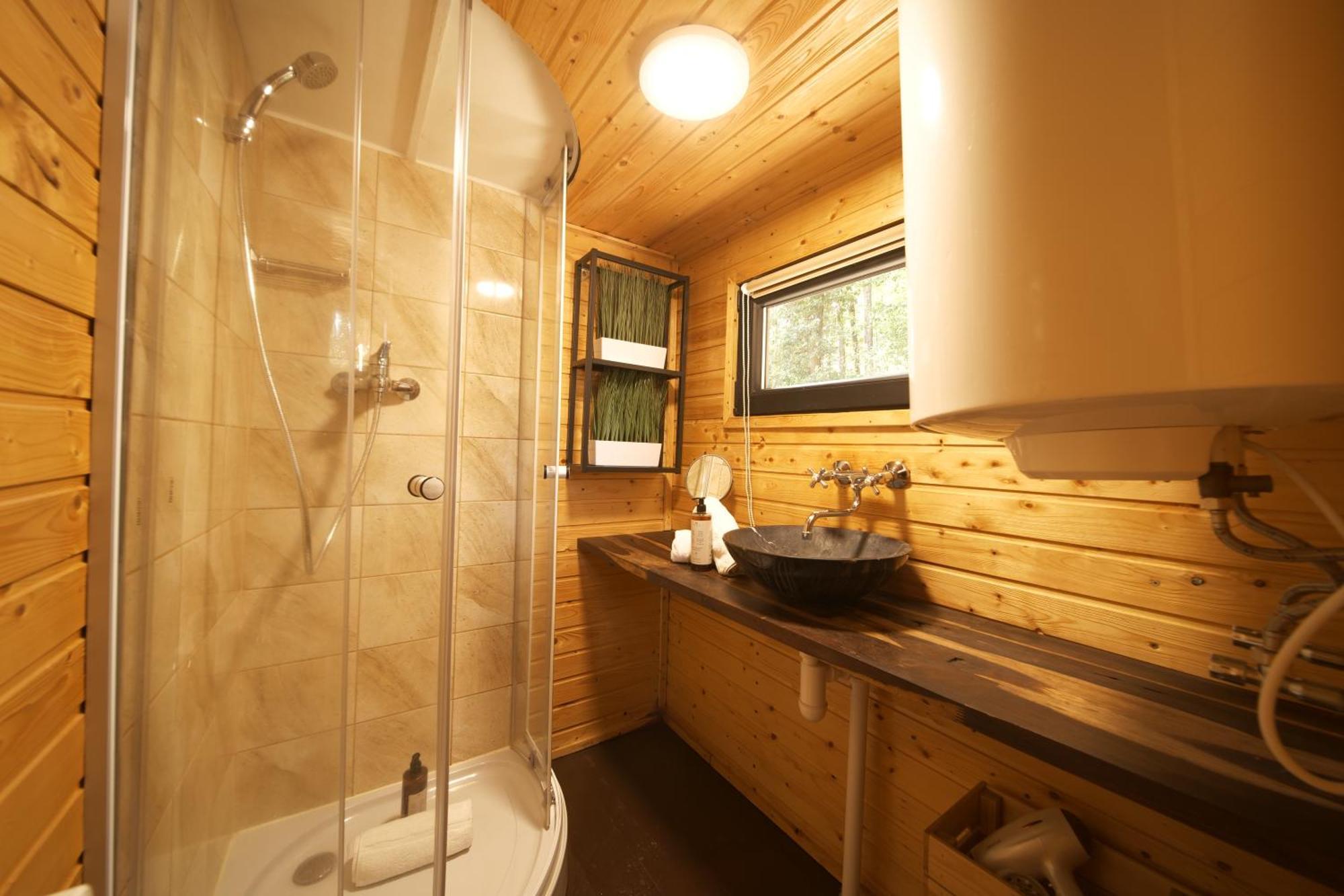 Secret Lake Prag Magic Place Relaxation& Wellness Rehenice Buitenkant foto